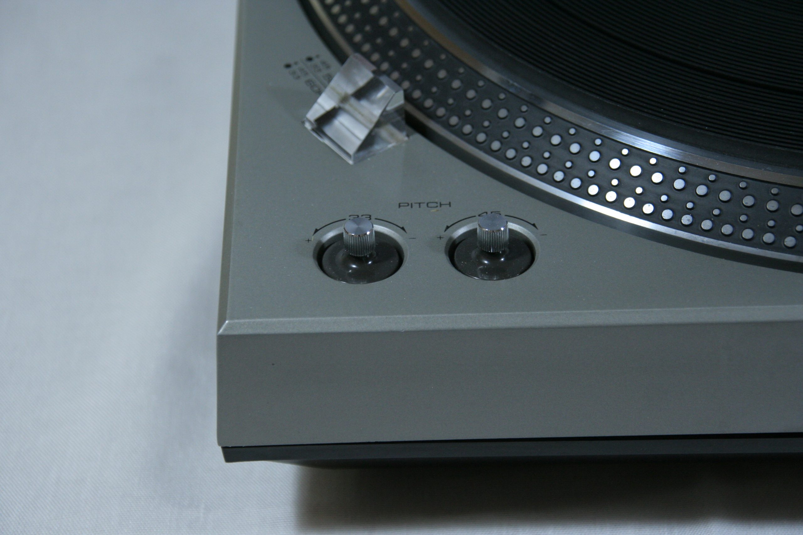 Technics SL1400 Plato Leiden