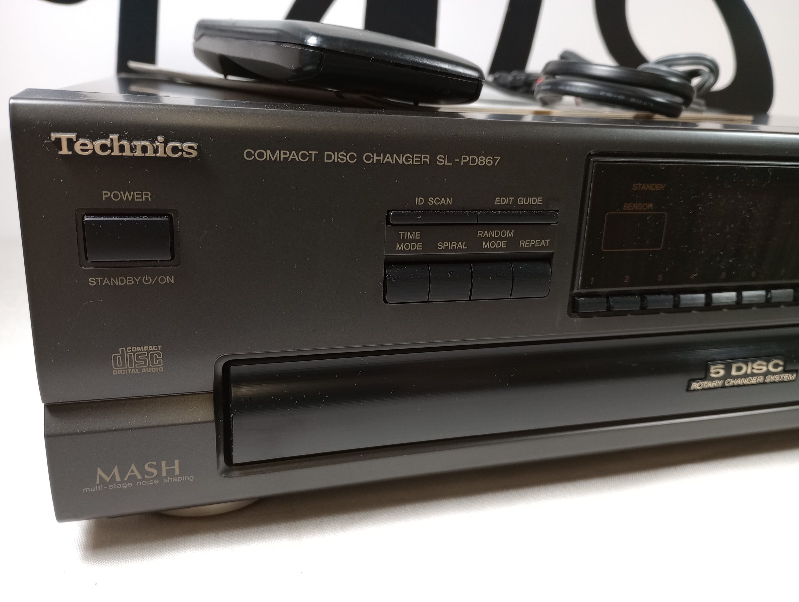 Technics SL-PD867 Compact Disc Changer - Afbeelding 2